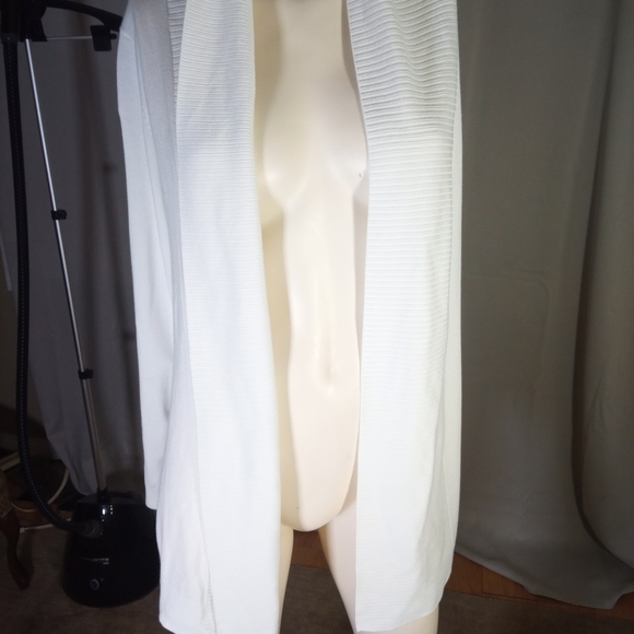 FDJ Sweaters - Elegant White Cardigan